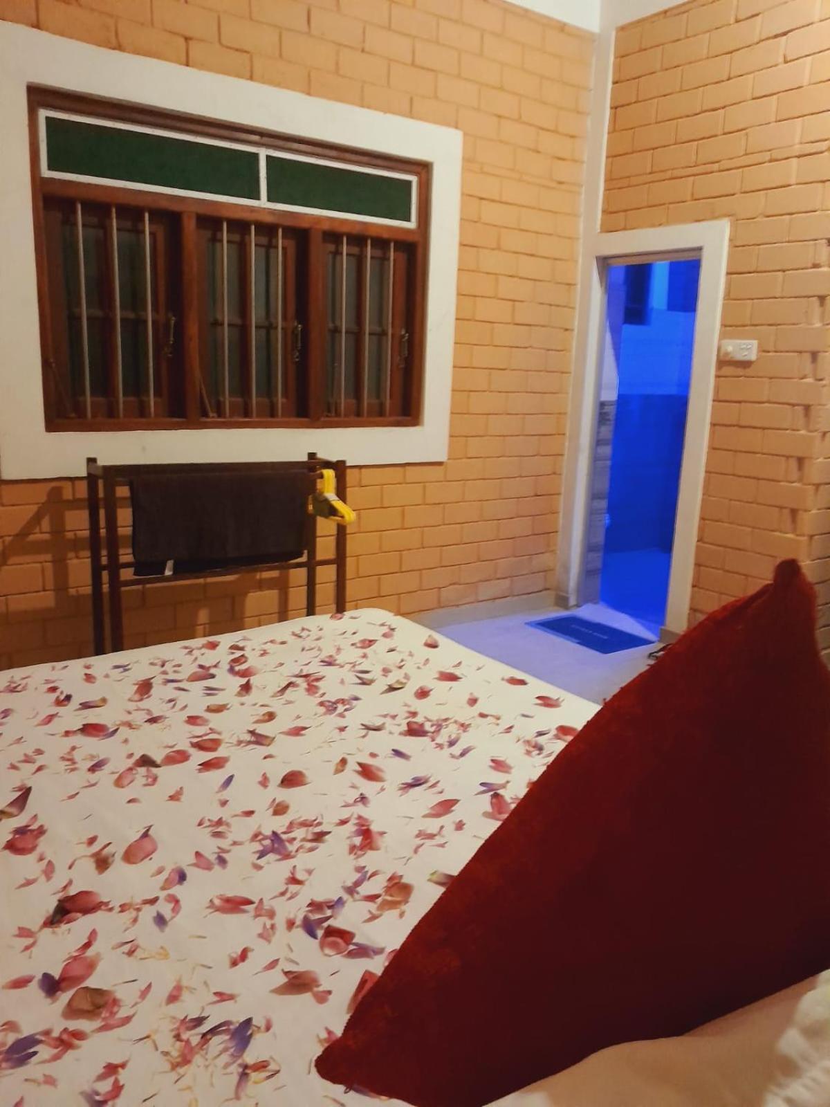 Bed and Breakfast Laliz Galle Esterno foto