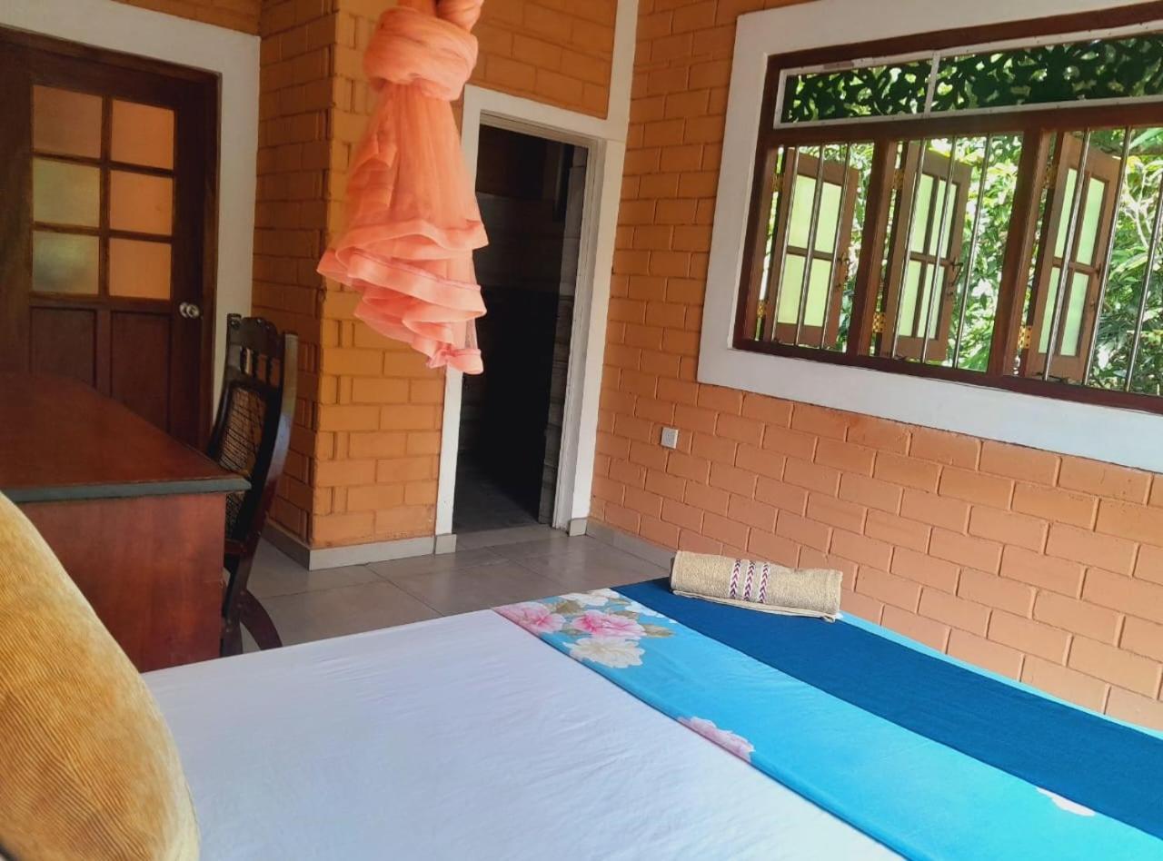 Bed and Breakfast Laliz Galle Esterno foto